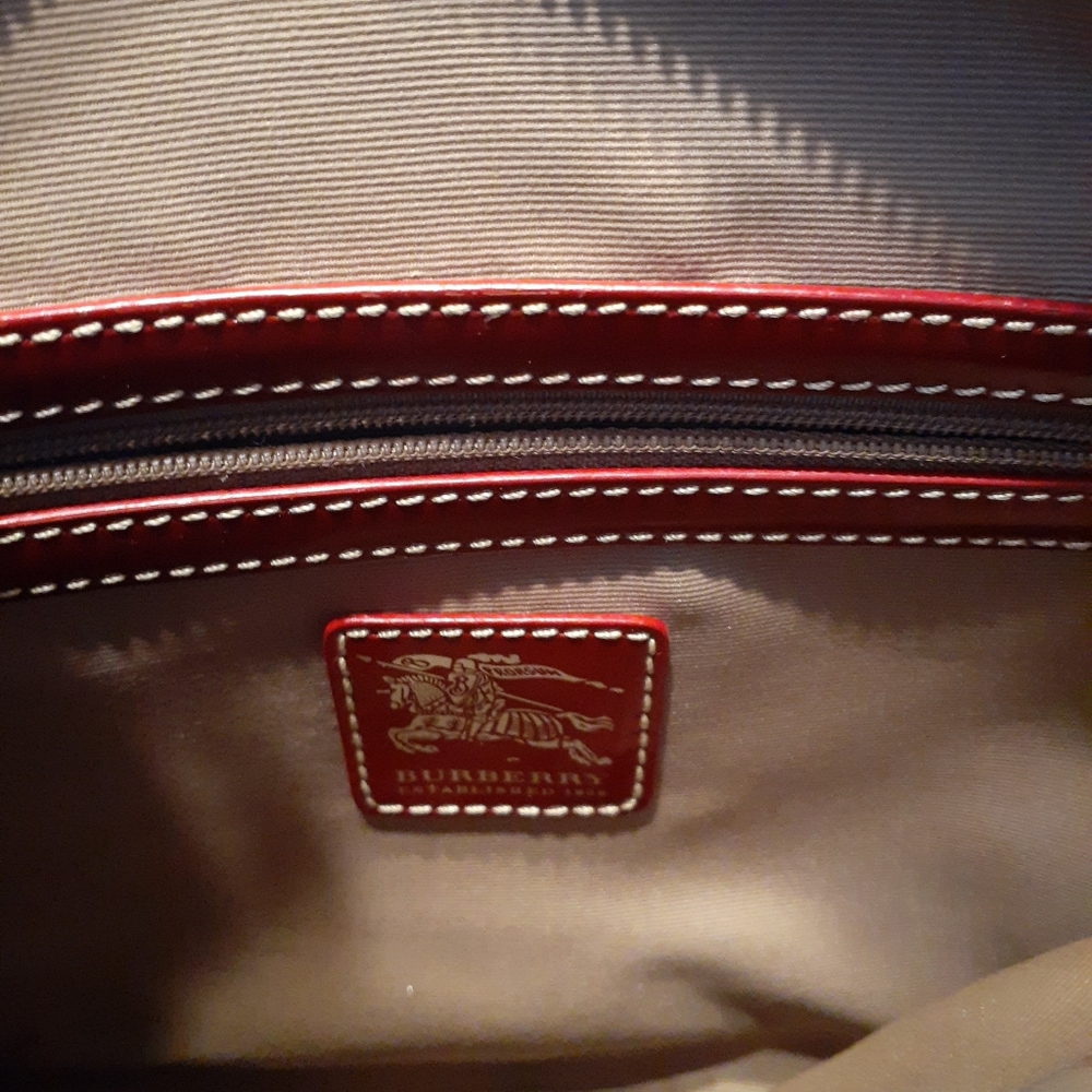 Burberry hobo purse - Picture 3 of 5